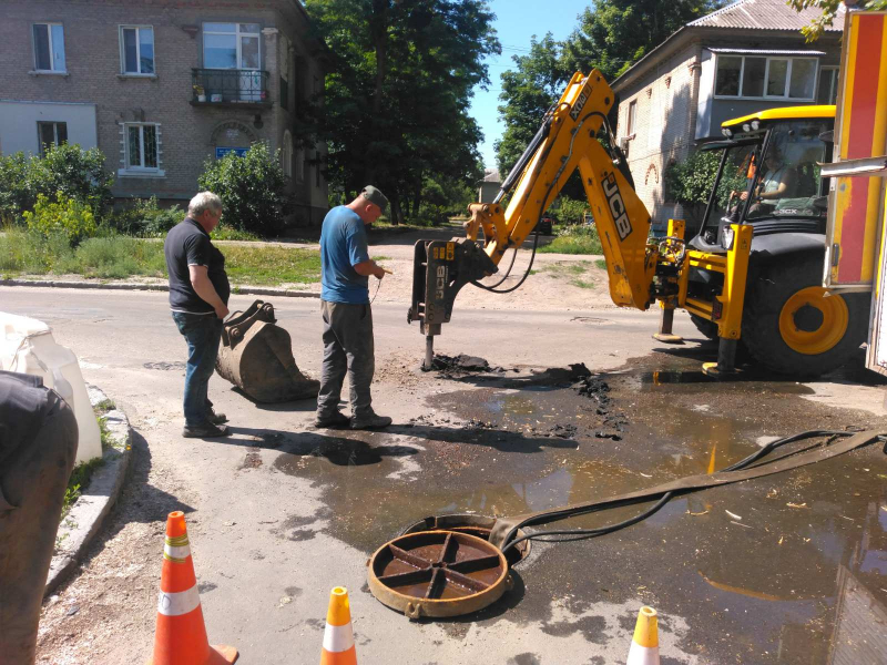 В Харькове устранили 12 повреждений на водоводах