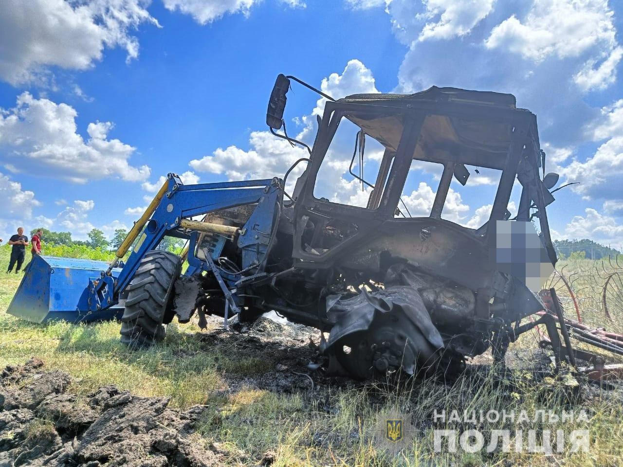 У полі на околиці Харкова загинув тракторист