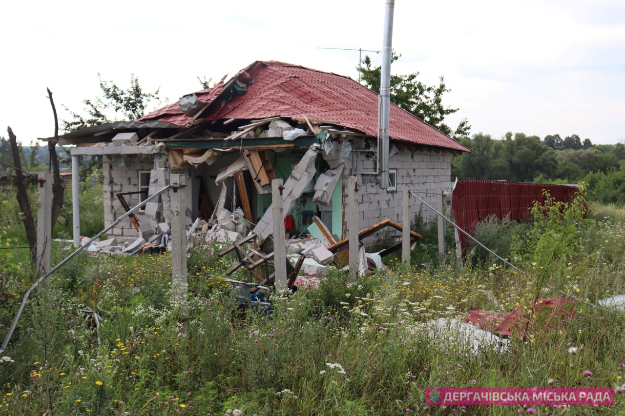 За сутки в Русской Лозовой обстрелами разрушены более 10 частных домов