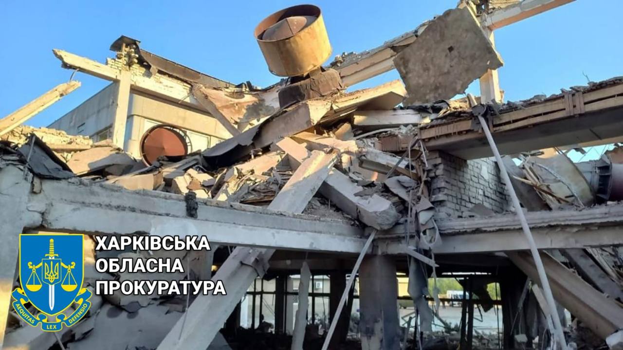 Ракетный удар по харьковскому вузу: погиб 40-летний мужчина (фото)
