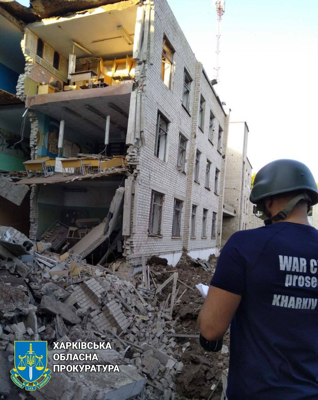 Ракетный удар оккупантов по Харьковщине: поврежден объект критической инфраструктуры и образовательное заведение