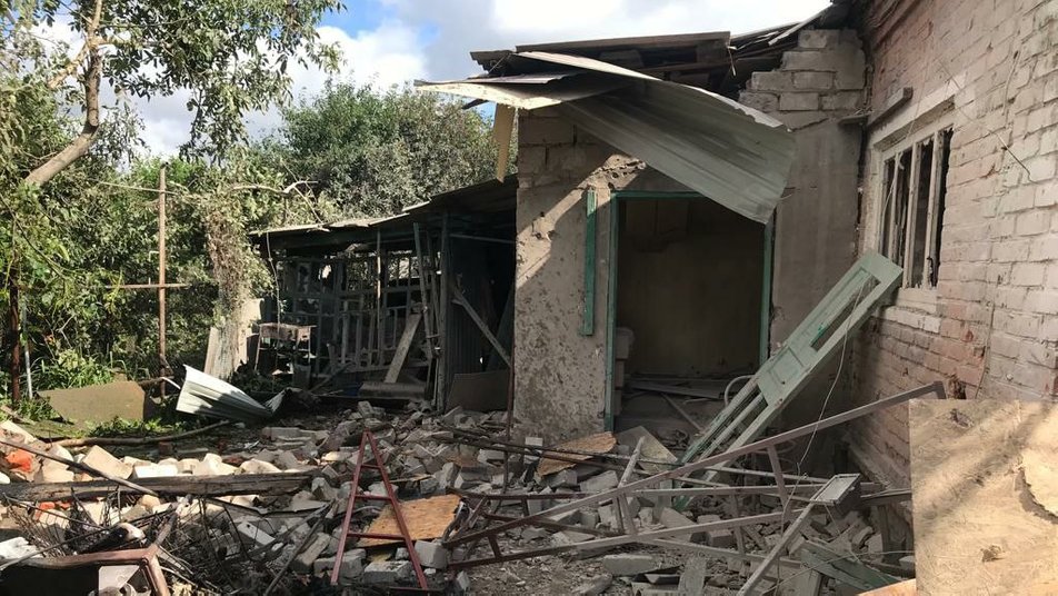 Обстрелы Золочевщины армией РФ: ранена женщина, повреждены 9 домов