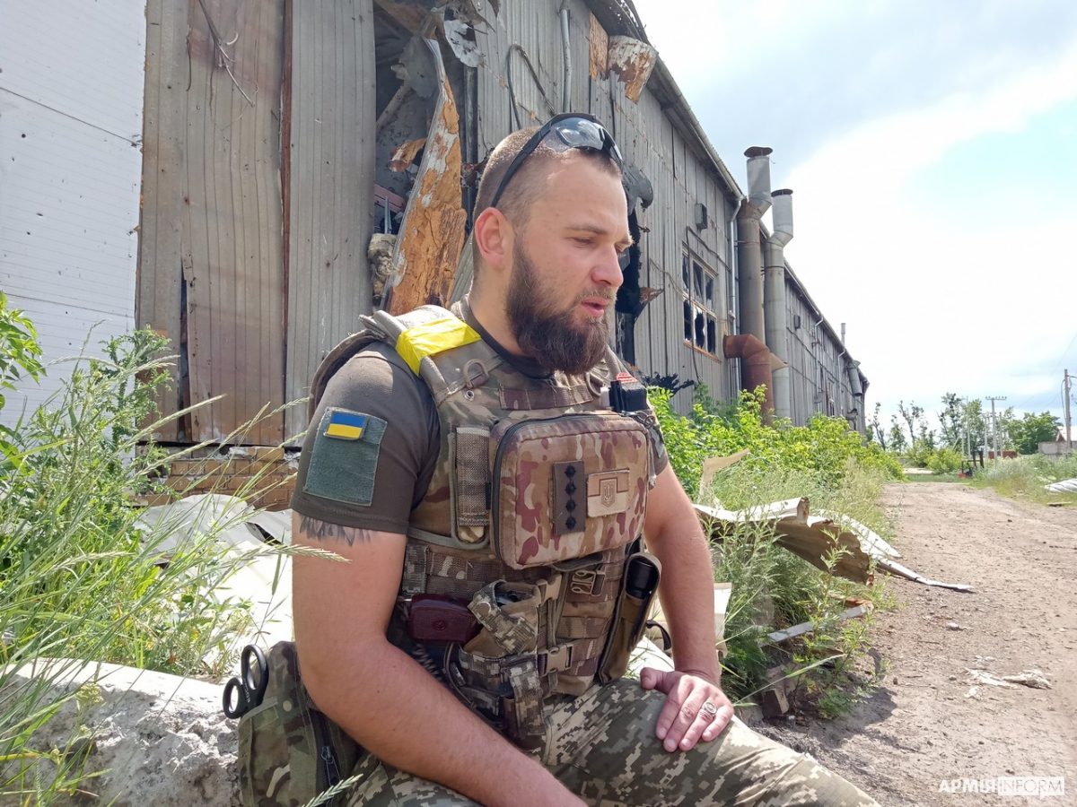 «Работаем по враждебным целям по несколько раз в сутки» — артиллерист, обороняющий Харьков