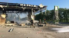 Утром в Чугуеве под обстрел попала АЗС (фото)