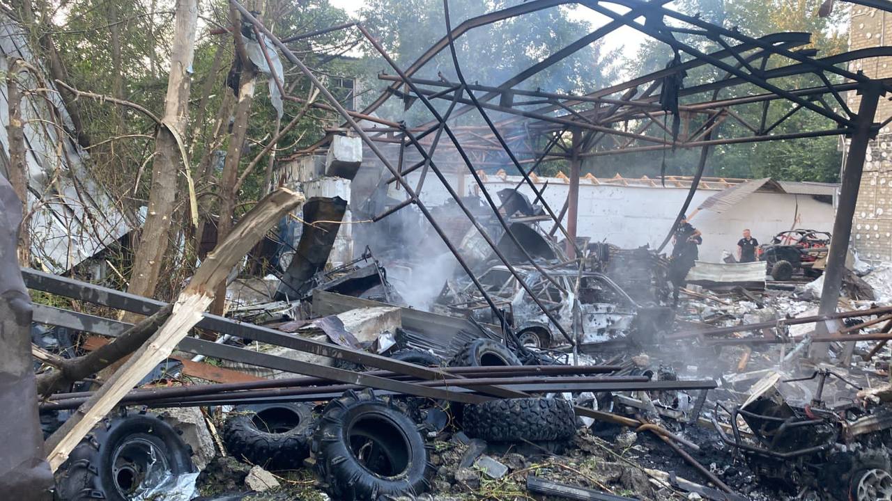 В ХОВА показали последствия ночных обстрелов Харькова и Чугуева (фото)