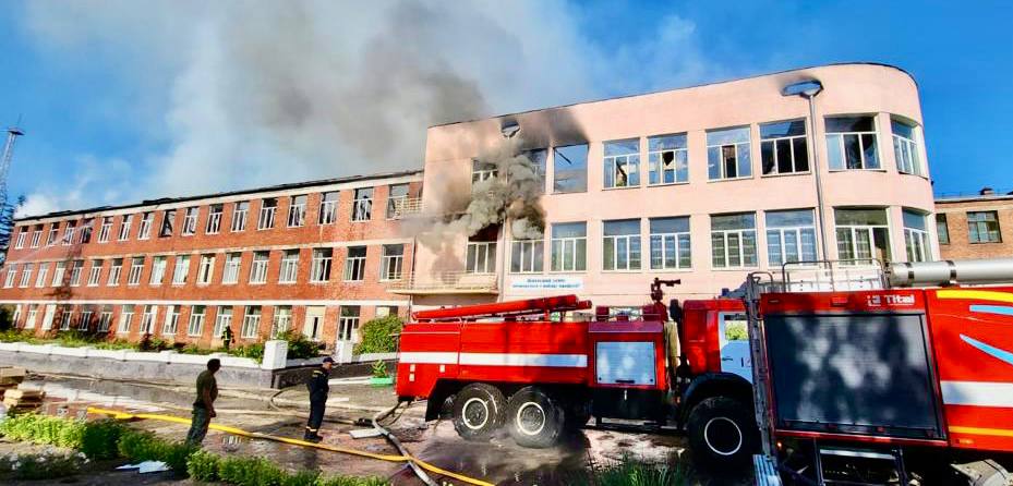 Ночью по Харькову ударили 5 ракет: в ХОВА показали последствия (фоторепортаж)