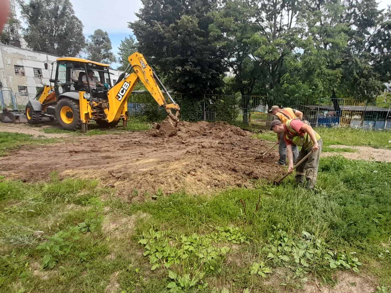 Харьковские коммунальщики продолжают ликвидировать аварии на водоводах