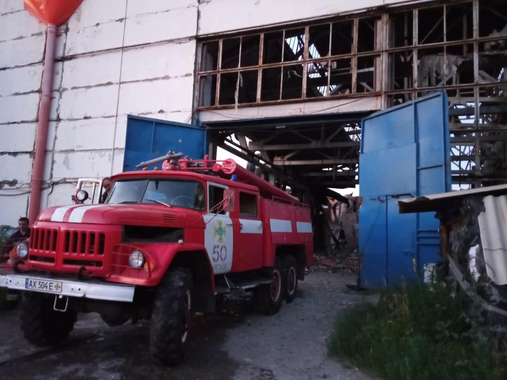 За сутки от вражеских обстрелов на Харьковщине произошло восемь пожаров — ГСЧС