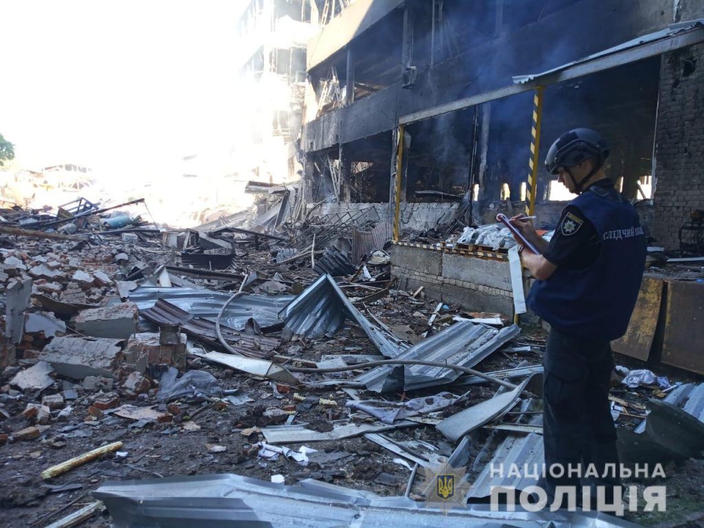 В Харьковской области из-за вражеских обстрелов разрушено 30 объектов