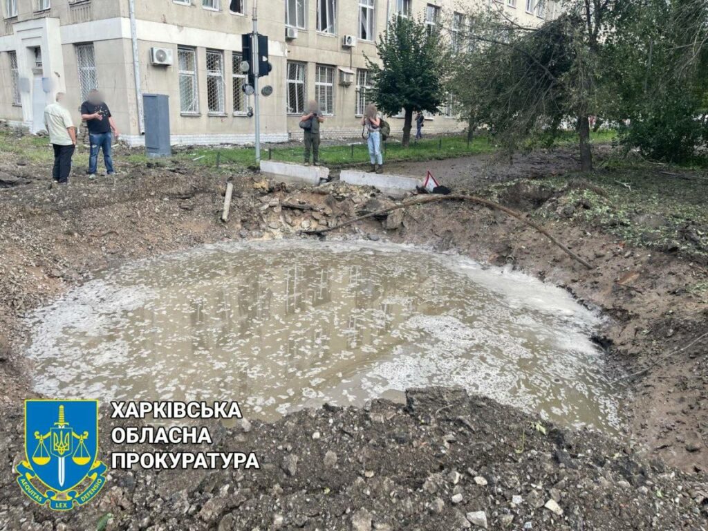 Оккупанты нанесли массированный удар по Харькову с территории Белгородской области: куда попали (фото)