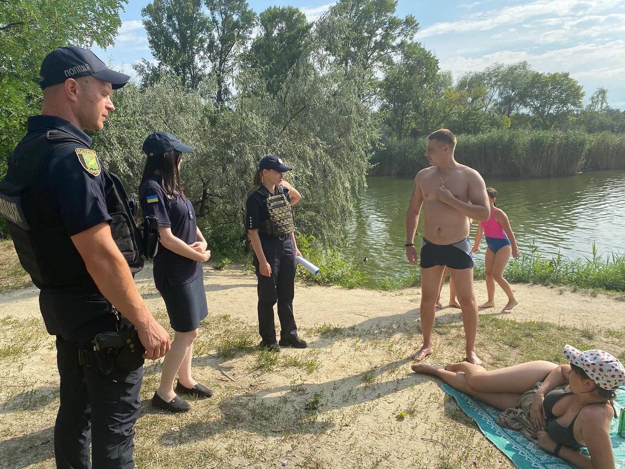 Водоем возле мотеля Дружба в Харькове