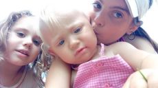 В Украину вернули жительницу Харьковщины с тремя детьми, которых под видом «эвакуации» вывезли в губинку РФ