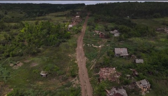 Бойцы ВСУ вытеснили врага из еще одного села под Изюмом (видео)