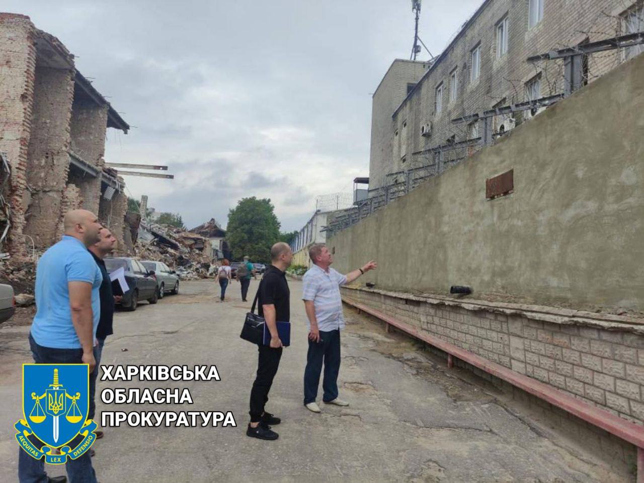 В Харькове восстанавливают колонию, разрушенную обстрелом весной (фото)
