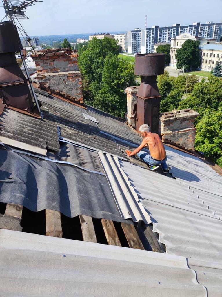 Ремонт крыши дома на Полтавском шляхе в Харькове