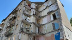 В Харькове решили отстраивать дом, в который ударила российская ракета