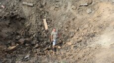 В Дергачах показали последствия ночного обстрела (фоторепортаж)