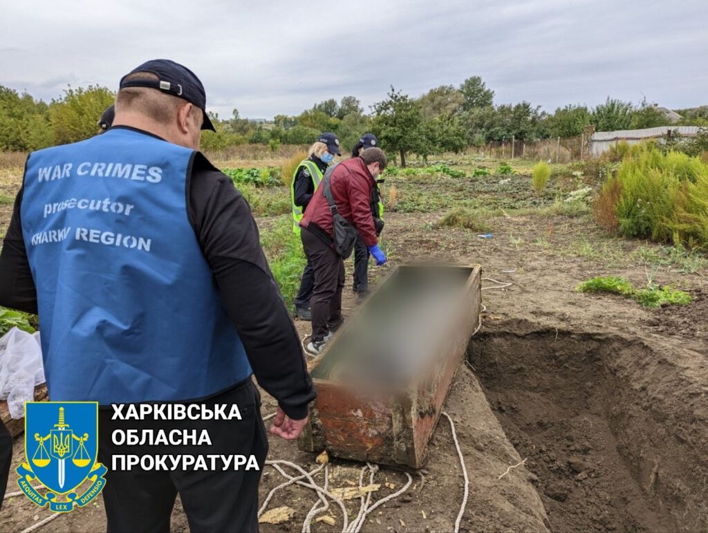 Стріляв по ногах та в спину: окупант убив мешканця Харківщини на очах брата