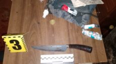 На Харківщині чоловік убив дружину та поранив її нового співмешканця