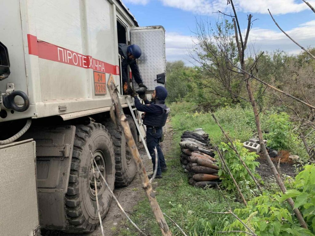 На Харківщині чоловік травмувався внаслідок підриву на міні