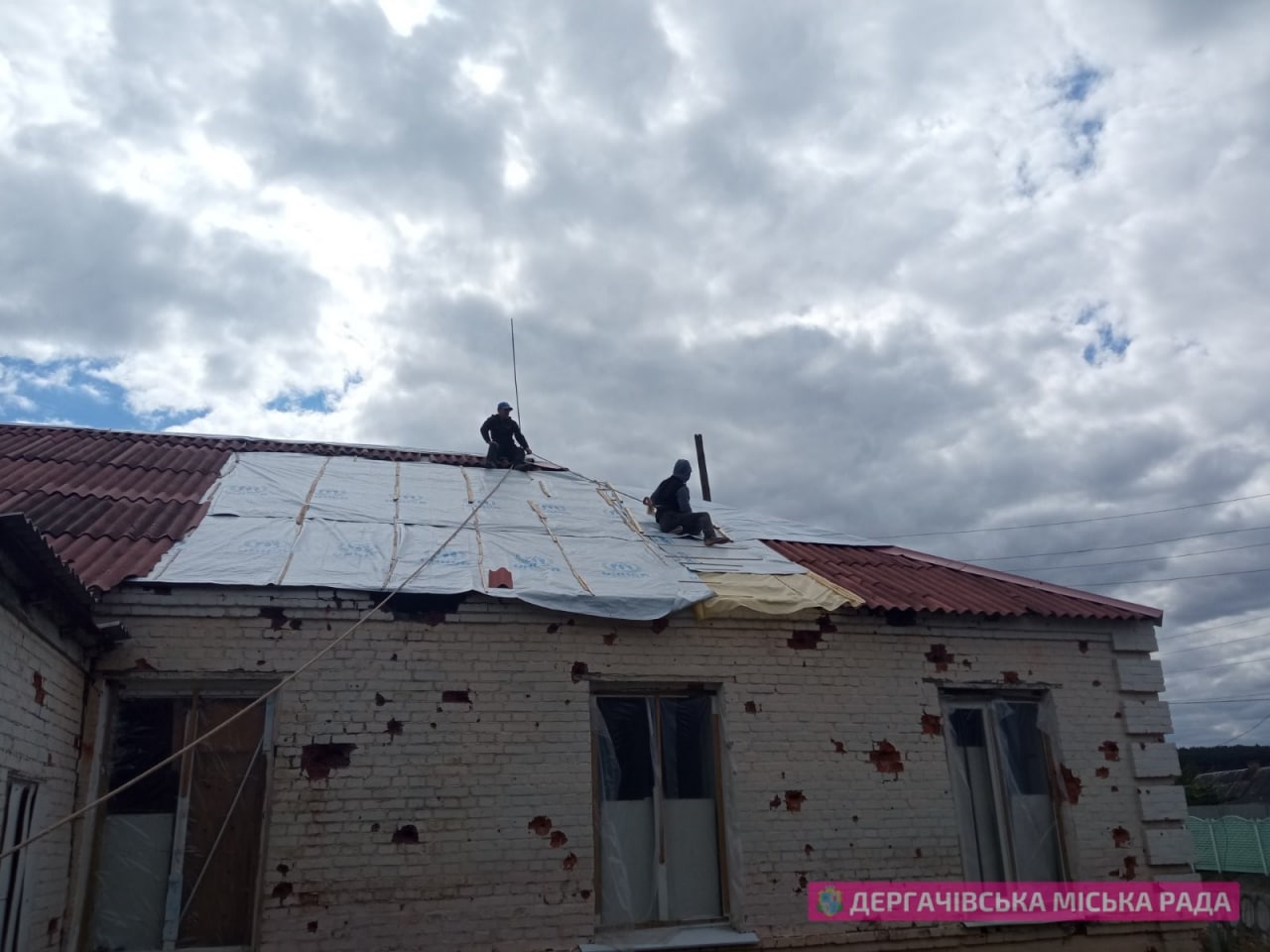 На Дергачевщине в результате вражеских обстрелов ранены три человека