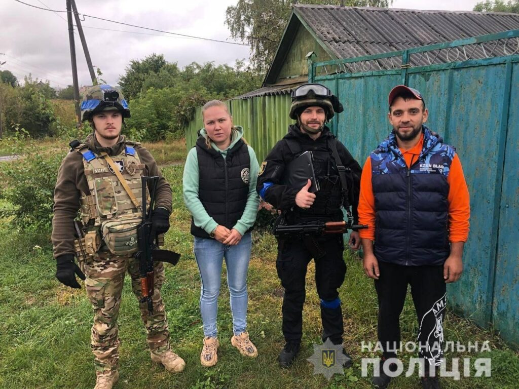 Поліцейські відновили роботу у Козачій Лопані