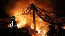 Вечірні “прильоти” по Харкову: горіли трансформатор та підприємство (фото)