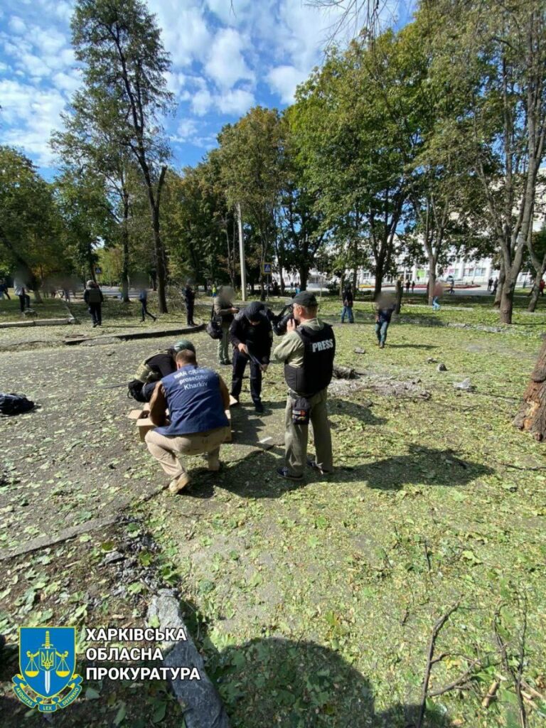 Окупанти обстріляли Харків із РСЗВ “Ураган”: загинули двоє чоловіків