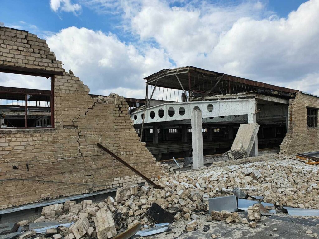 Госэкоинспекция показала руины Харьковского ремонтно-механического завода