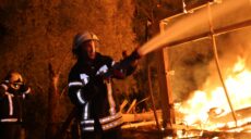 Харківські рятувальники показали, як гасили «Дубровський» (відео)