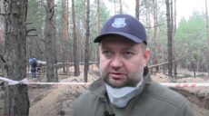 Перше ексгумоване тіло біля Ізюма: на шиї мотузка, а кінцівки перебиті