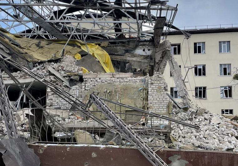 Лікарня в Куп’янську вціліла, в Ізюмі зруйнована повністю – ХОВА