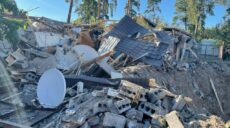 Окупанти обстріляли ракетами село в Харківській області (фото)