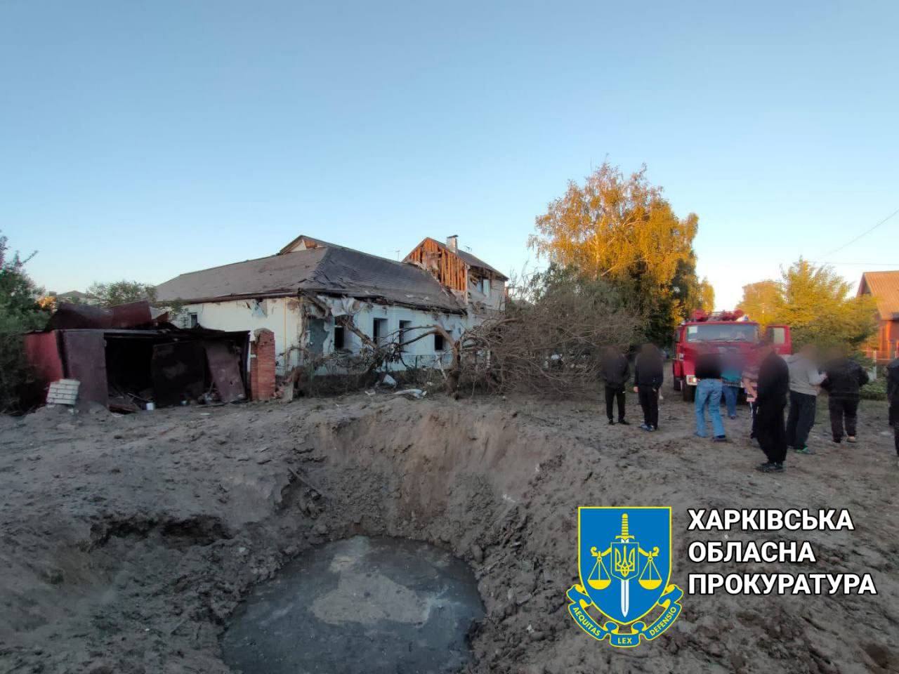 Ракетный удар по Новобаварскому району: пострадали 3 человека (фото, видео)