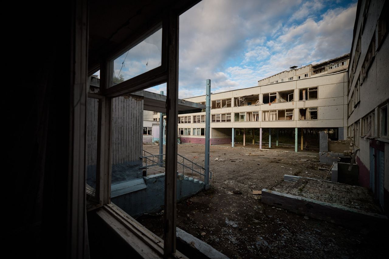 Школа на Салтовке после обстрела