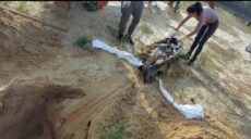 У Балаклії виявили поховане тіло зі слідами тортур