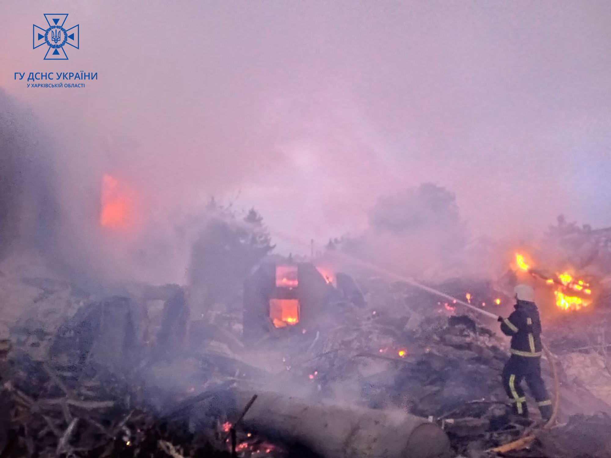 РФ массированно обстреляла Купянск: удар пришелся по частному сектору (фото)