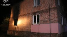 У Харківському районі горіла двоповерхівка, один із мешканців загинув (фото)