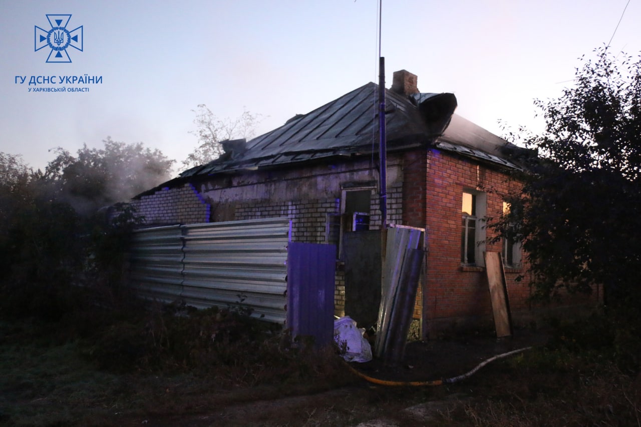 В Харькове из-за печи загорелся частный дом: погибла женщина