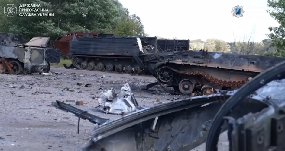 В МВД показали эксклюзивные кадры с разбитых позиций ВС РФ на Харьковщине