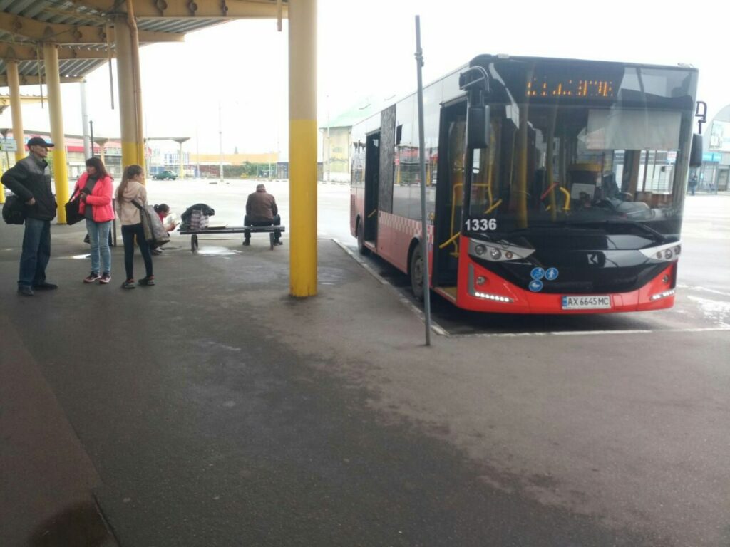 На Північній Салтівці: у Харкові запрацювали три автобусних маршрути