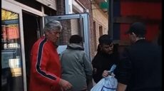 У звільнену Борову привезли гуманітарну допомогу з ліками (Відео)