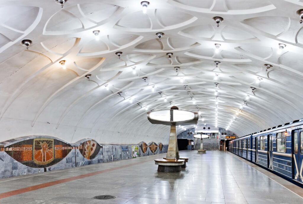 Движение метро в Харькове было восстановлено полностью