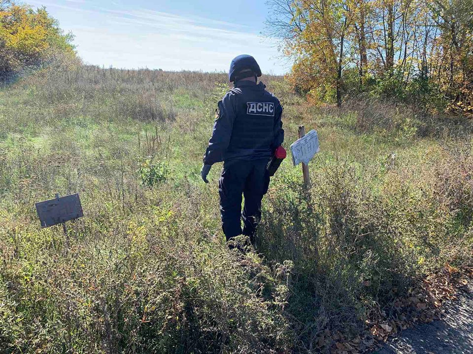 Понад 400 вибухонебезпечних предметів знайшли на Харківщині за добу