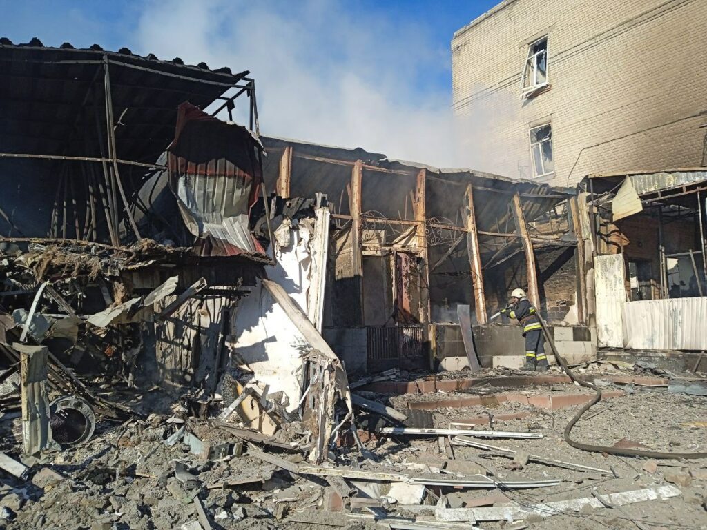 Из-за обстрелов на Харьковщине за сутки произошли два пожара