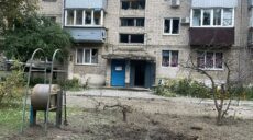 Обстріл Вовчанська: загинув житель багатоповерхівки, ще одна особа в лікарні