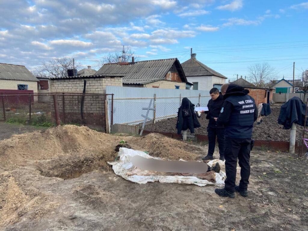 За неделю в Купянском районе эксгумировали тела семерых погибших