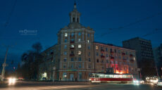 Три десятка троллейбусов, автобусов и трамваев возобновляют работу в Харькове