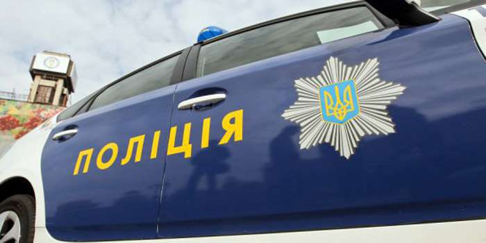 Телевізор та навігатор: на Харківщині чоловік підозрюється у двох крадіжках