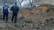 На Харьковщине рашисты ударили ракетами С-300 по школе и жилым домам
